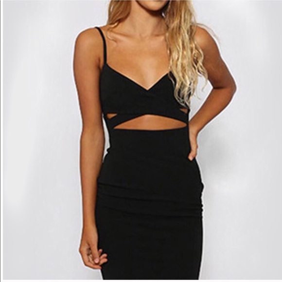 Dresses & Skirts - HP//Black BodyCon Dress